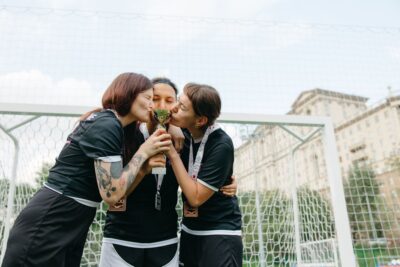 Ballon d’Or féminin 2026 : Alexia Putellas sacrée une troisième fois, record égalé avec Bonmatí