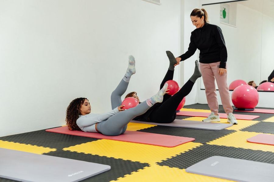 Tapis de yoga briques, sangles & bolsters